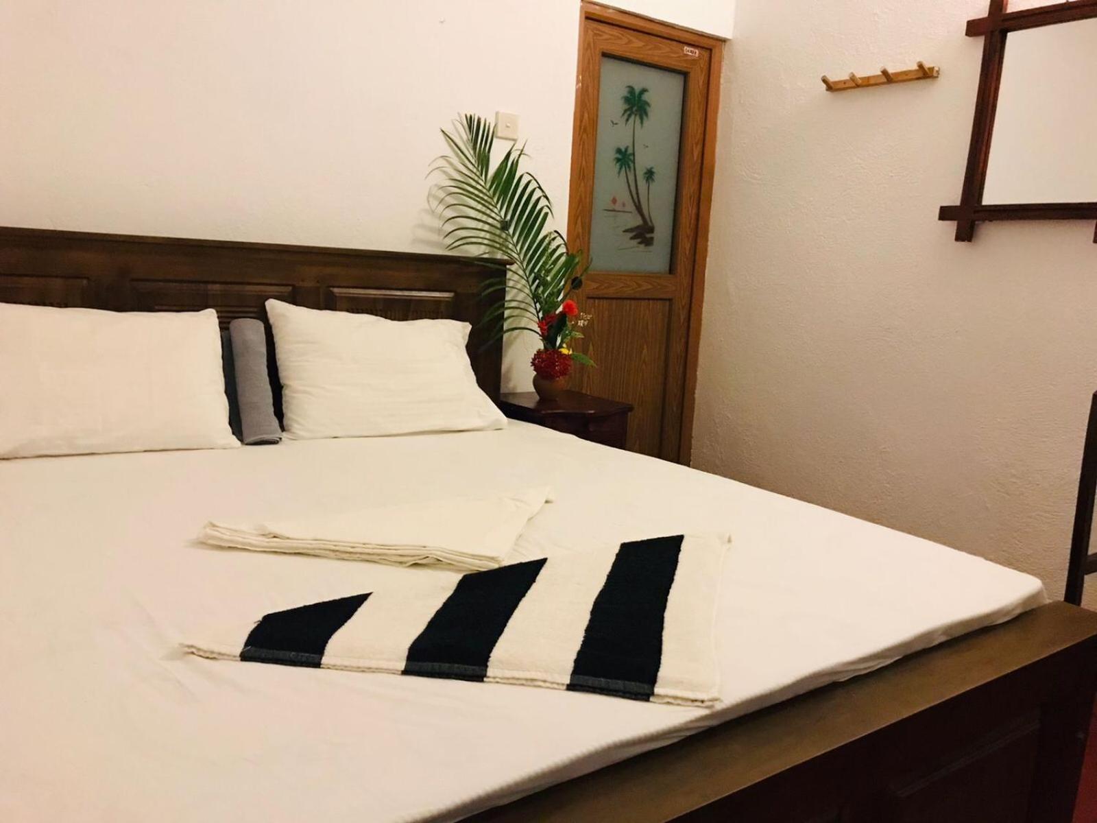 Lion Paradise Surf Beach Матара Екстер'єр фото